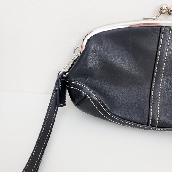 Vintage Coach Y2K Soho Kisslock Wristlet Pouch Black - Picture 4 of 6